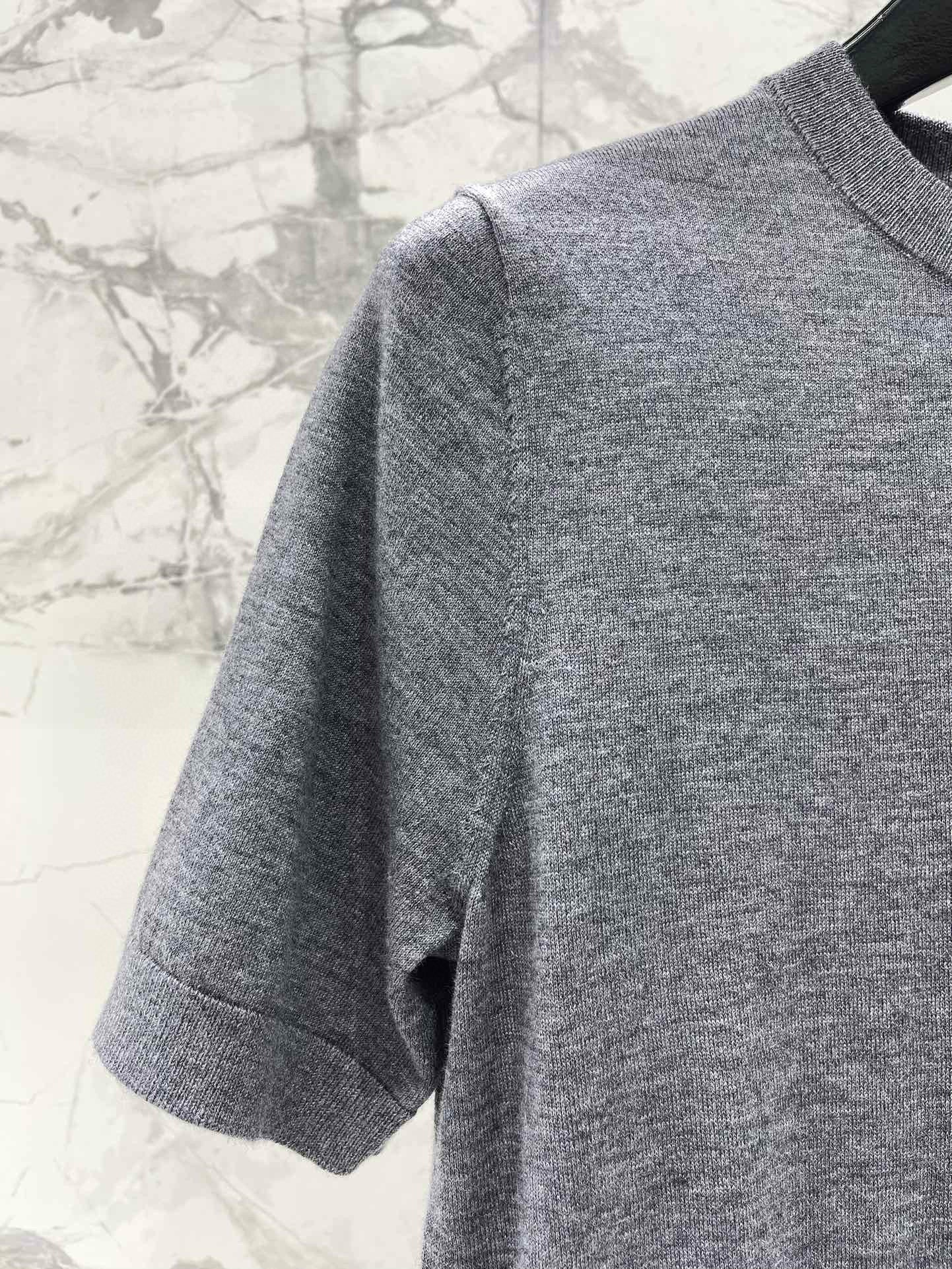TB T-shirt