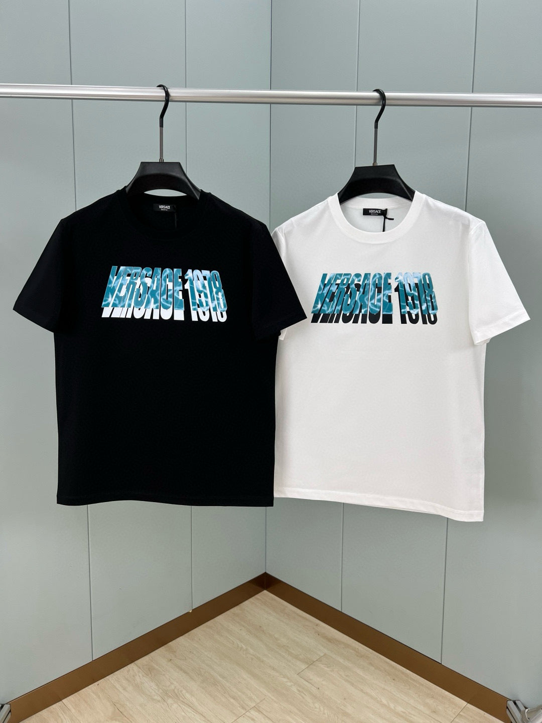 Versace T-Shirt