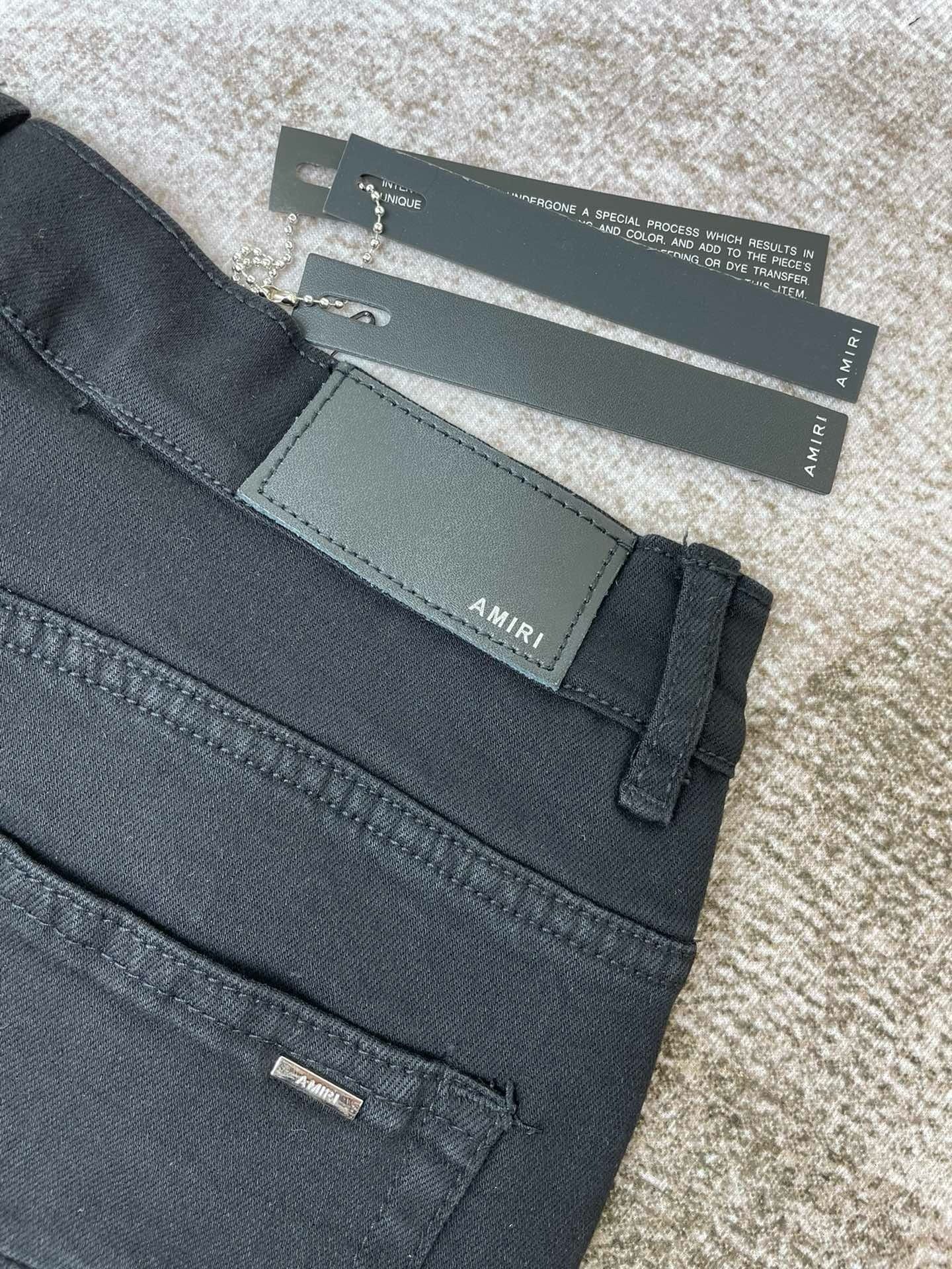 Amiri Jeans