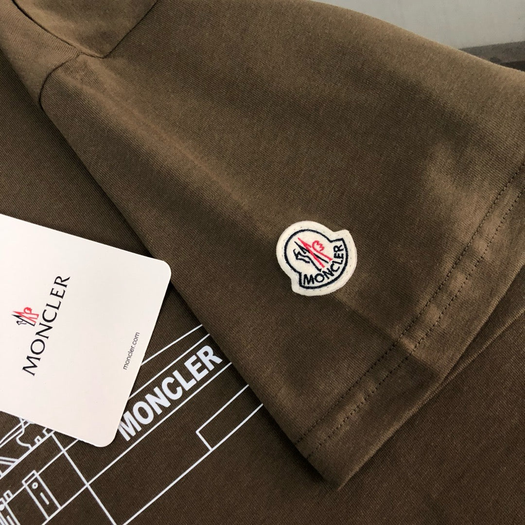 Moncler T-shirt