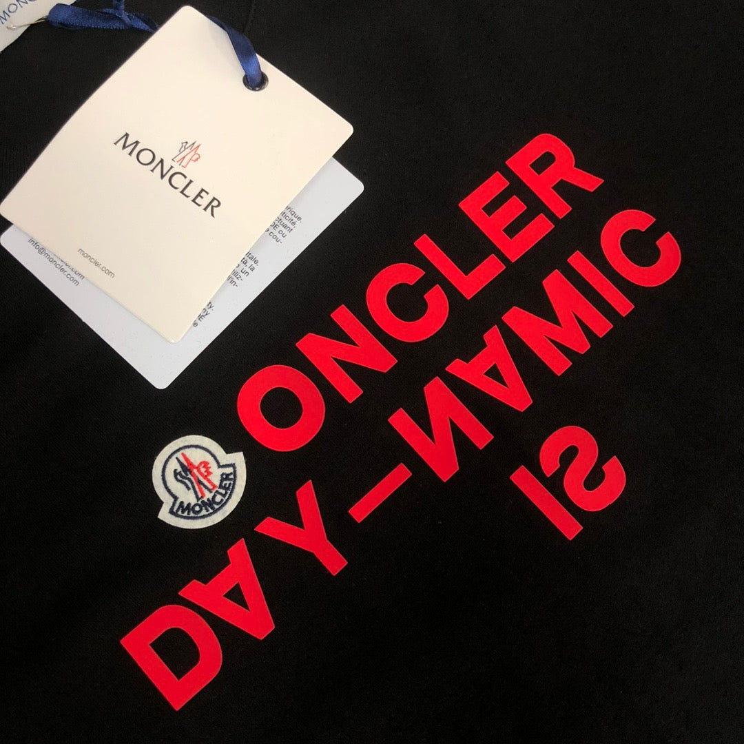 Moncler T-shirt