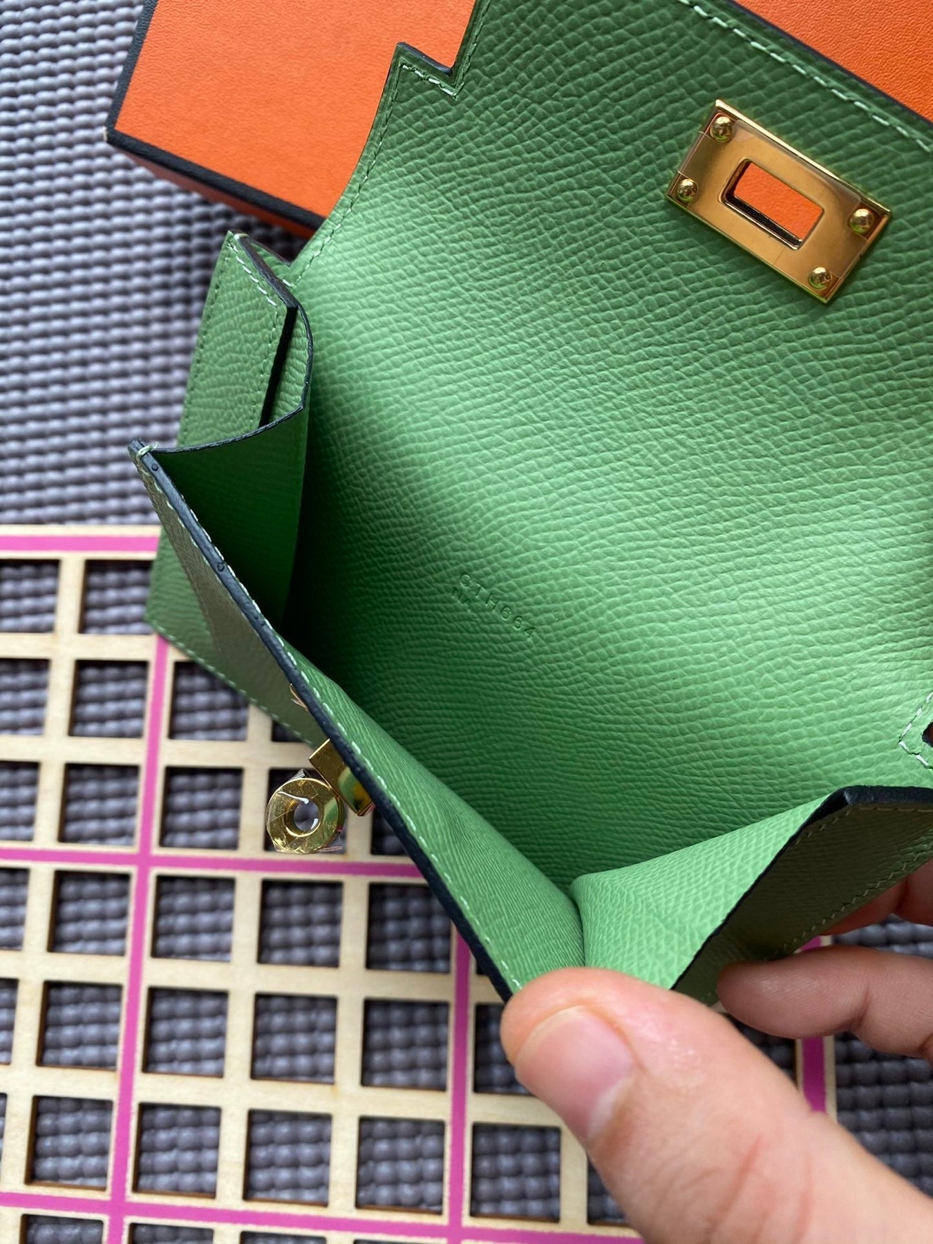 HM Kelly Pocket 13.5 Green Epsom Ghw