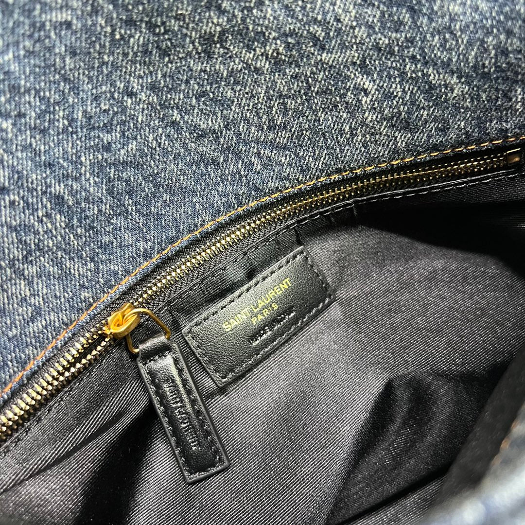 PUFFER BAG 29 IN BLUE GRADIENT DENIM GOLD HARDWARE