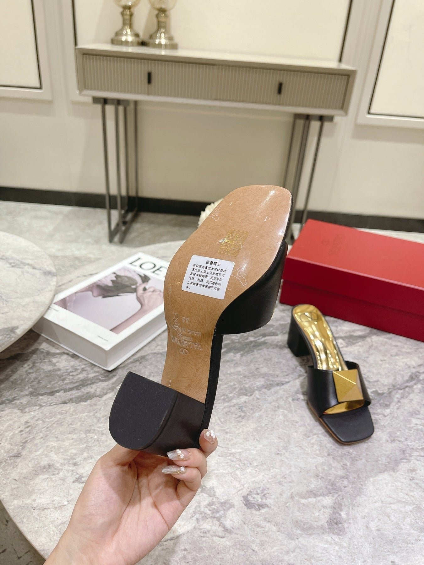 ONE STUD HEELED MULE 60 MM IN BLACK CALFSKIN
