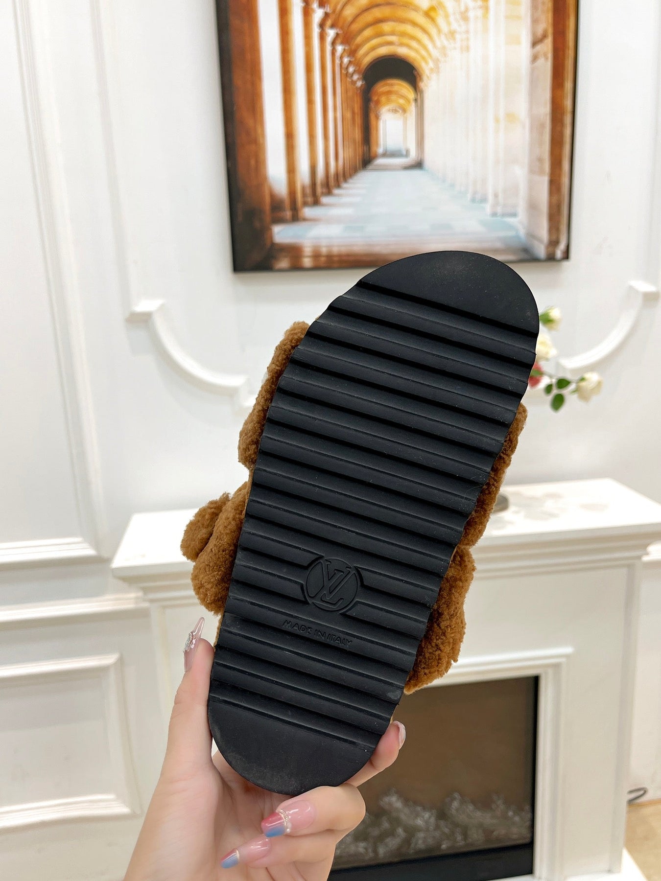 DAD SANDAL MULE IN CARAMEL BROWN MIX WHITE FLEECE