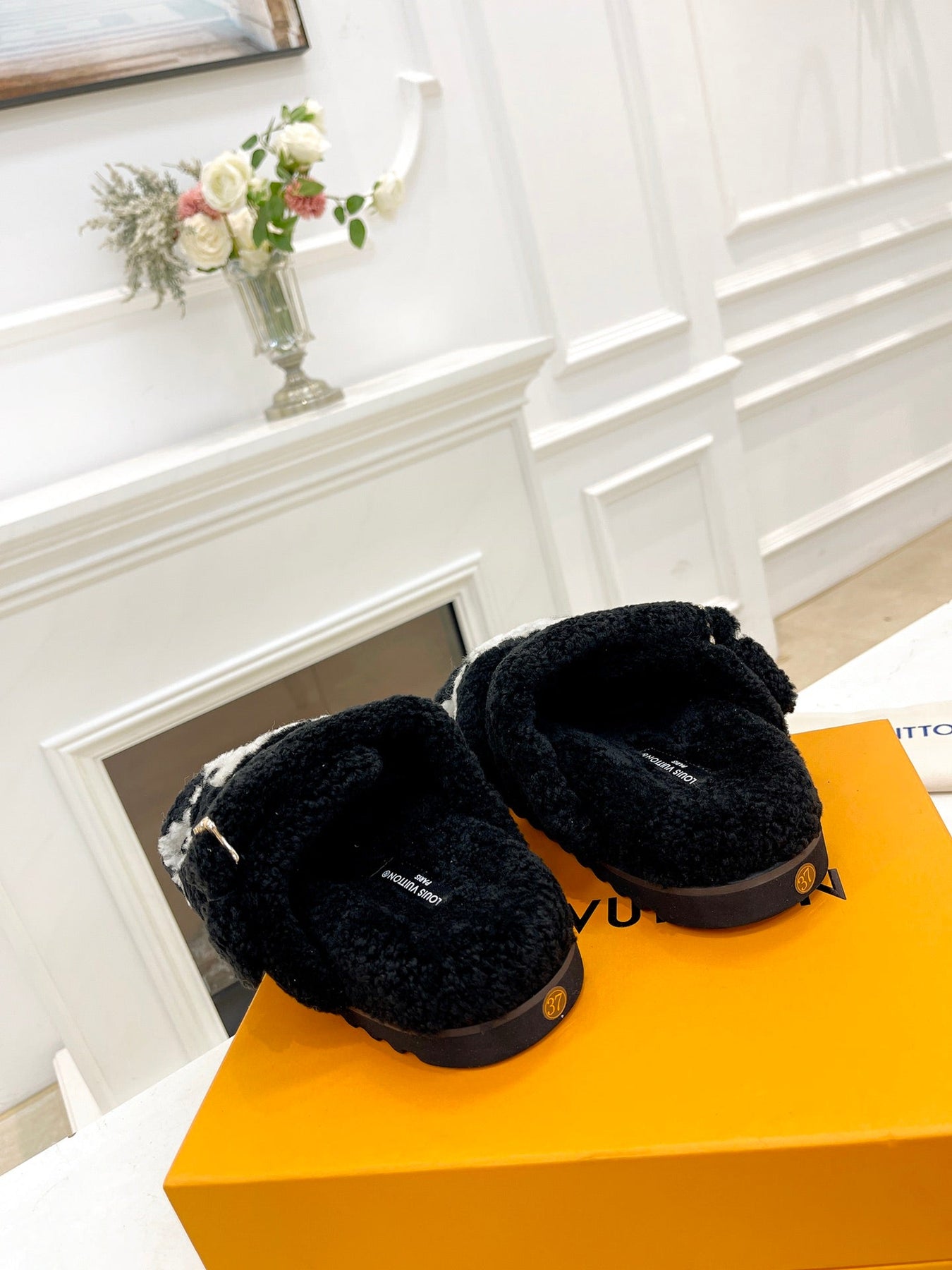 DAD SANDAL MULE IN BLACK MIX WHITE FLEECE