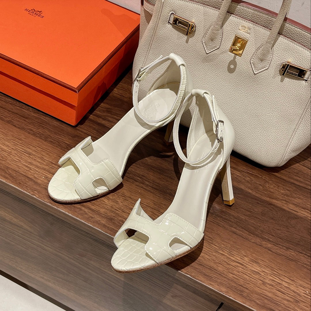 PREMIERE 105 SANDAL IN WHITE CALFSKIN