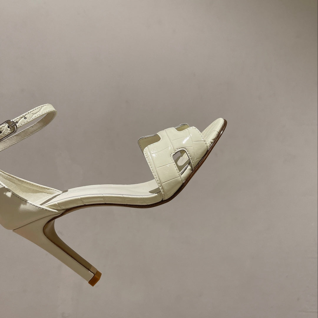 PREMIERE 105 SANDAL IN WHITE CALFSKIN