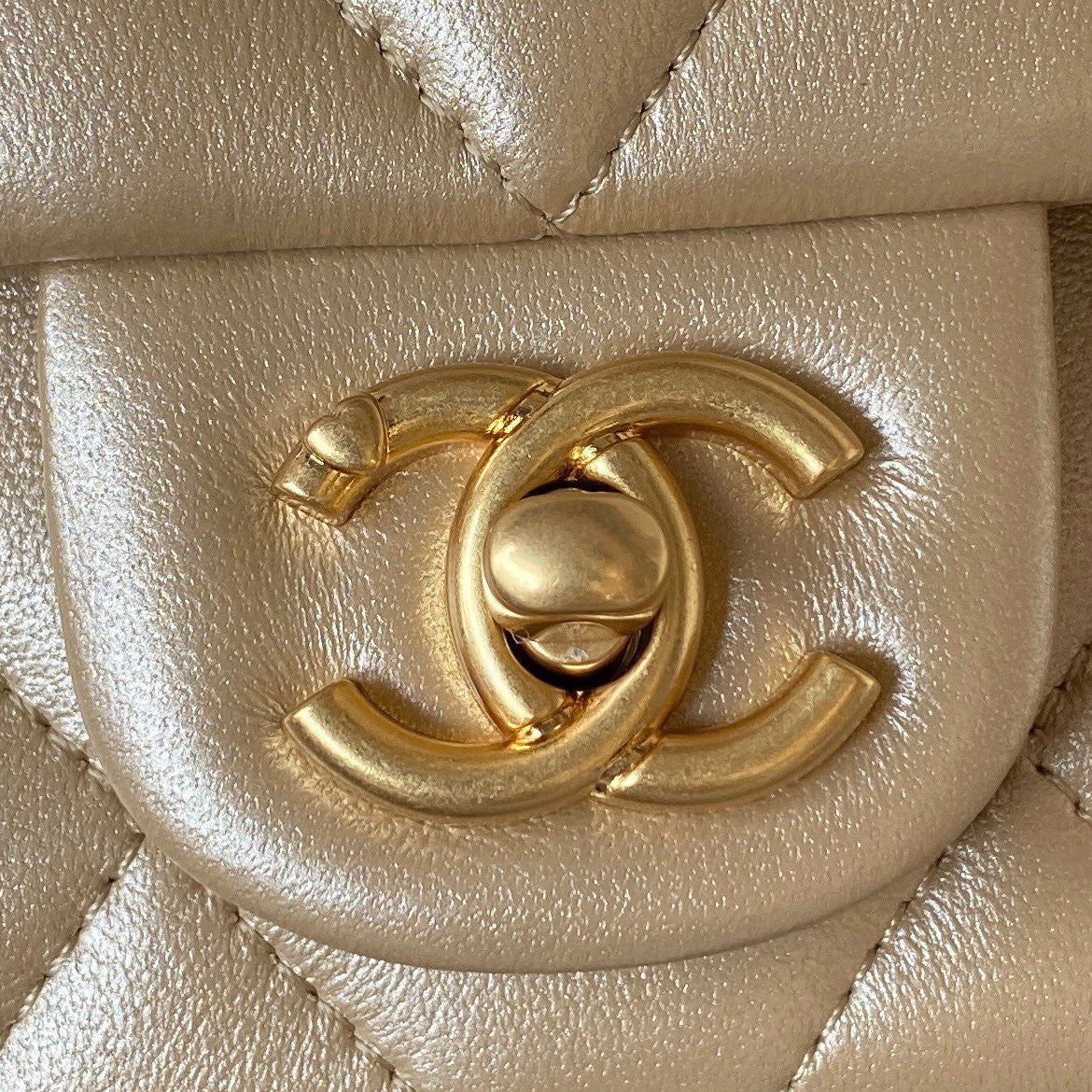Flap Bag 20cm Gold Lambskin Gold Hardware