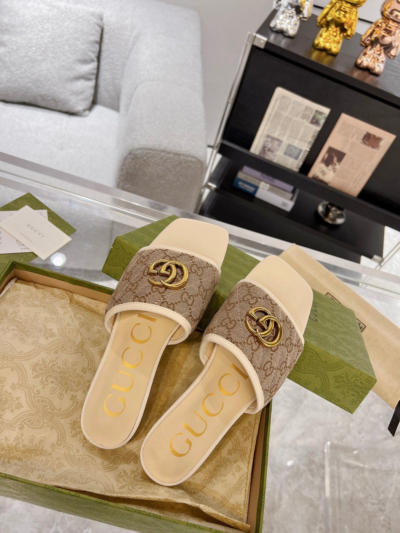 GG EXCLUSIVE SLIDE SANDAL IVORY AND BROWN FABRIC