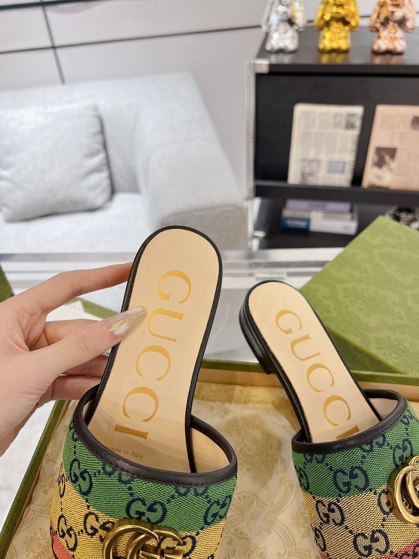 GG EXCLUSIVE SLIDE SANDAL BLACK AND CREAM FABRIC