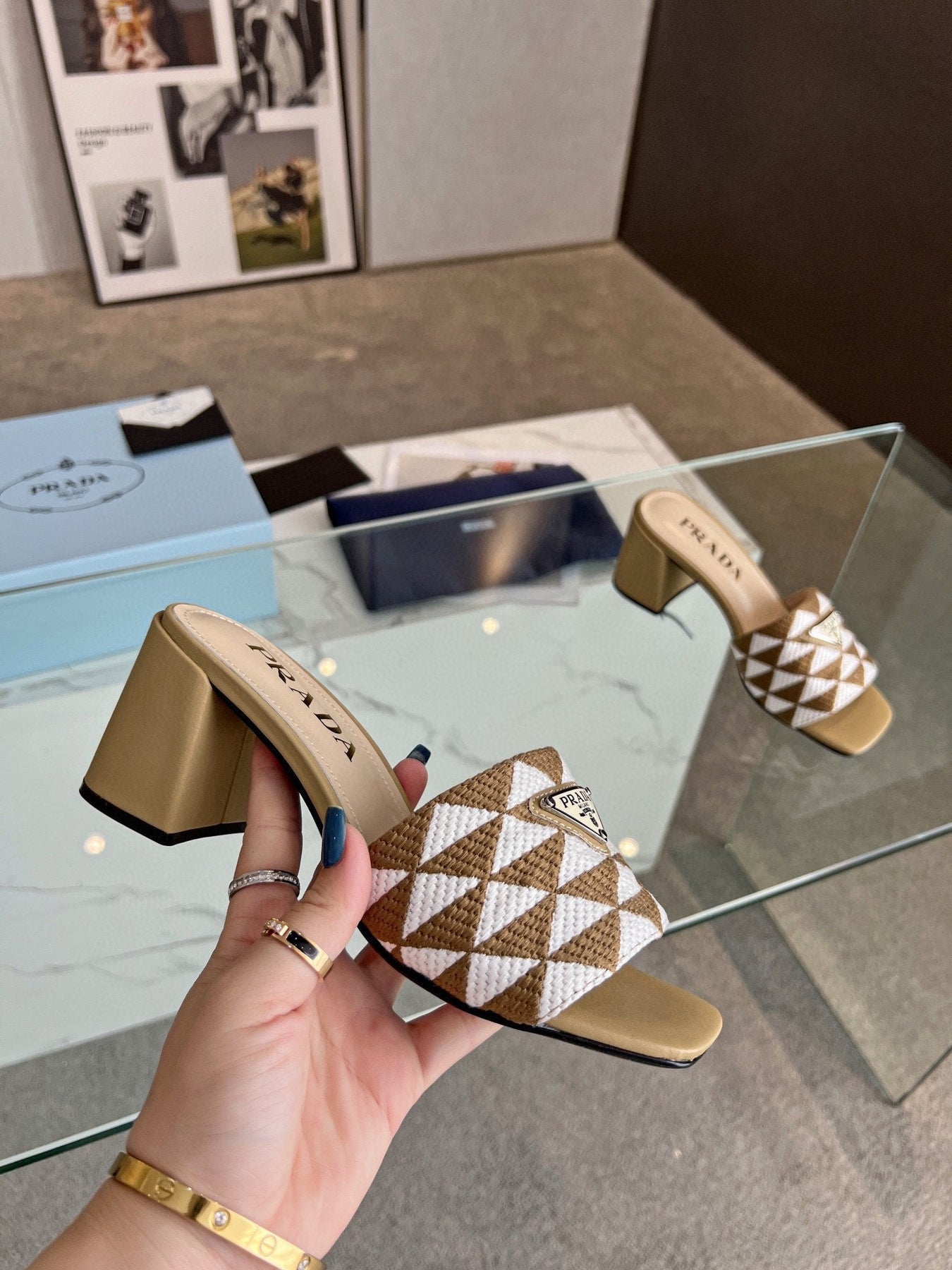 PRA EMBROIDERED SLIDES 65 TAWNY AND WHITE FABRIC