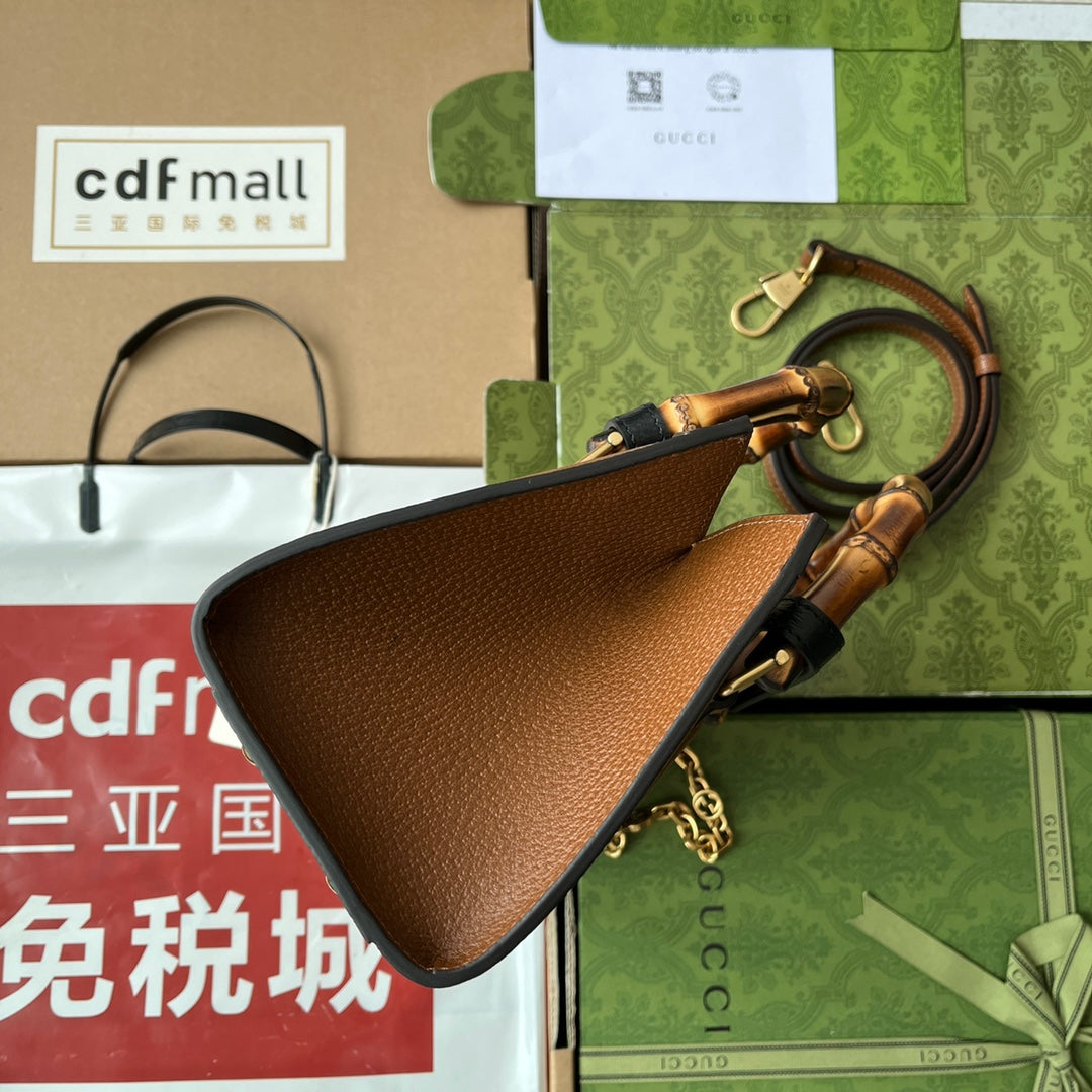 DIANA MEDIUM TOTE BAG 27 IN BROWN CALFSKIN BAMBOO HANDLES