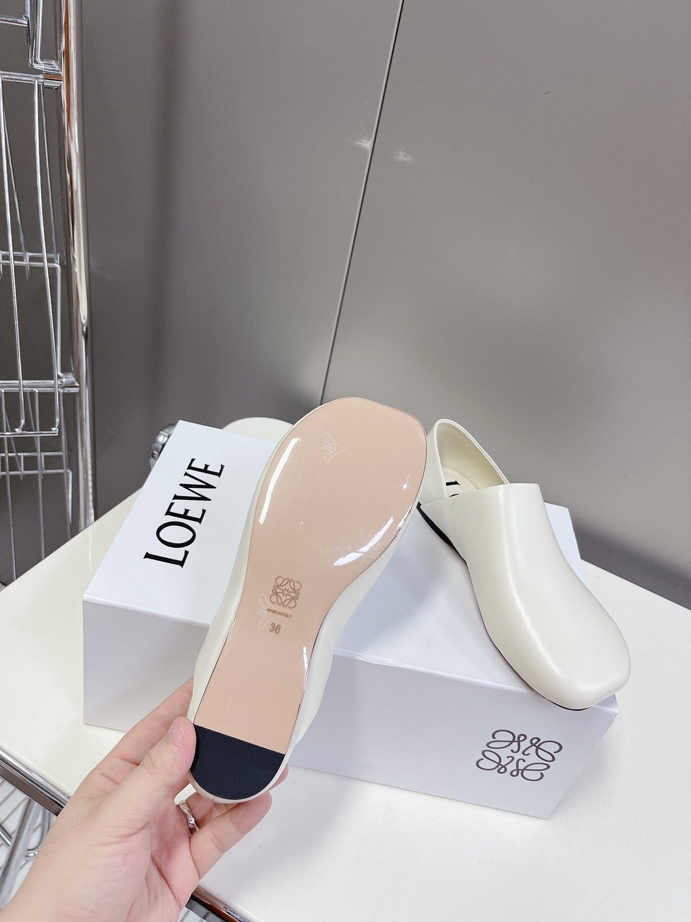 LW TOY SLIPPER WHITE CALFSKIN