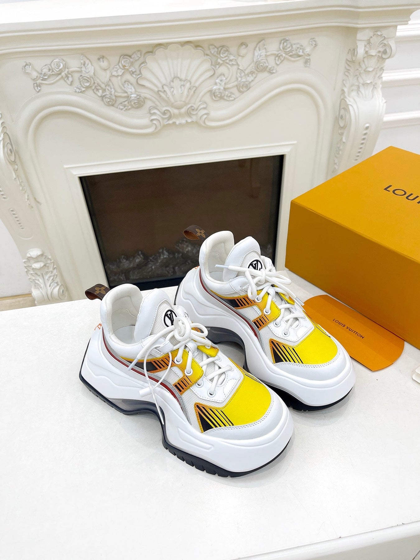 LV ARCHLIGHT 2.0 PLATFORM SNEAKER IN WHITE MIX YELLOW MIX OF MATERIALS
