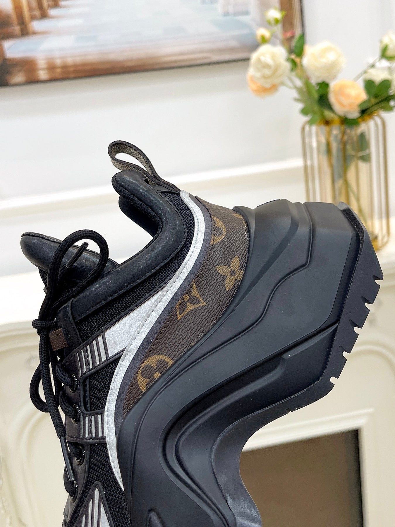 LV ARCHLIGHT 2.0 PLATFORM SNEAKER IN BLACK MIX OF MATERIALS