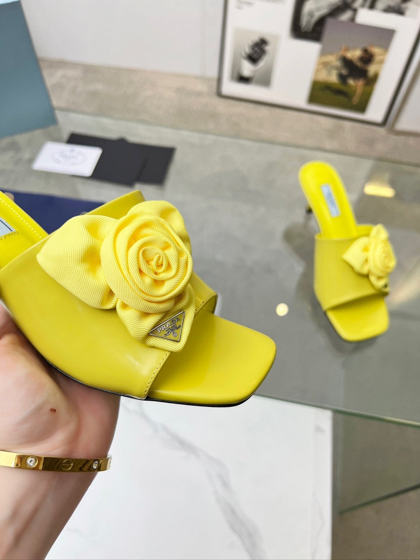 PRA FLOWER POINTED HEELS 55 LEMON CALFSKIN