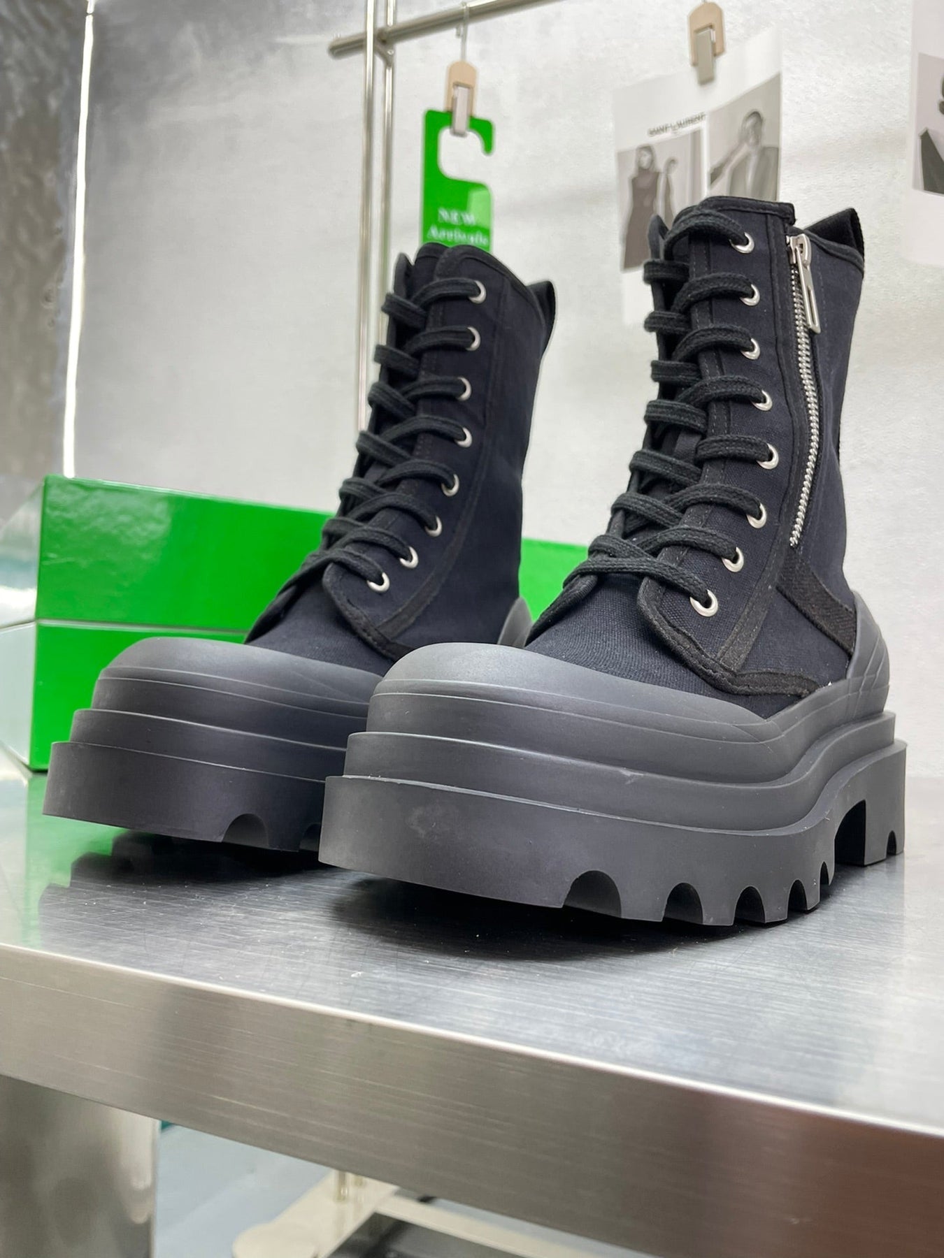 RIBBON BOMBER LACE-UP BOOTS IN BLACK CANVAS
