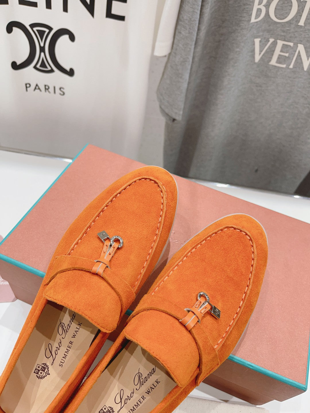 LP SUMMER CHARMS WALK LOAFERS ORANGE SUEDE
