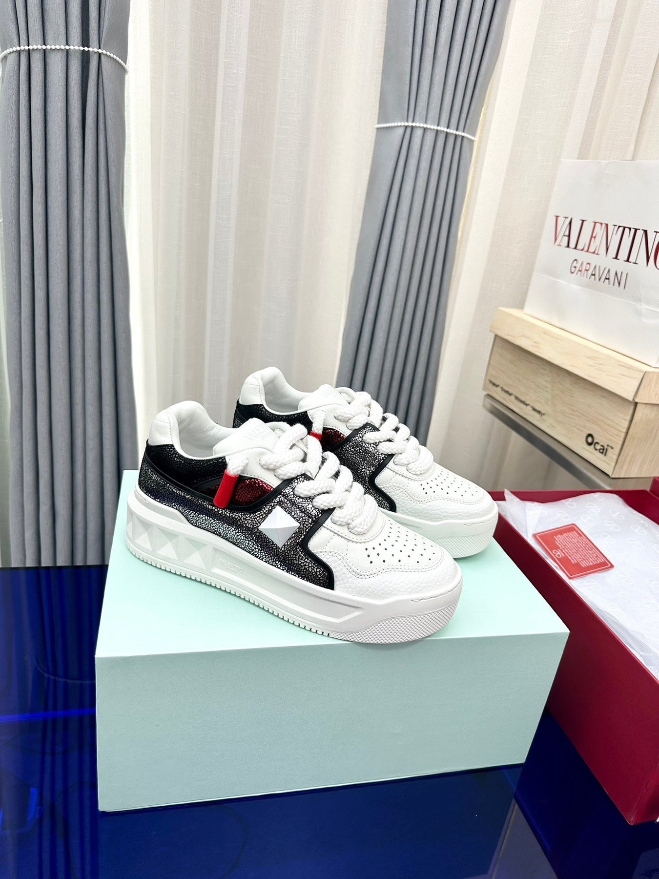 One Stud Xl Low-Top Sneaker Black White Red Nappa Leather Fabric