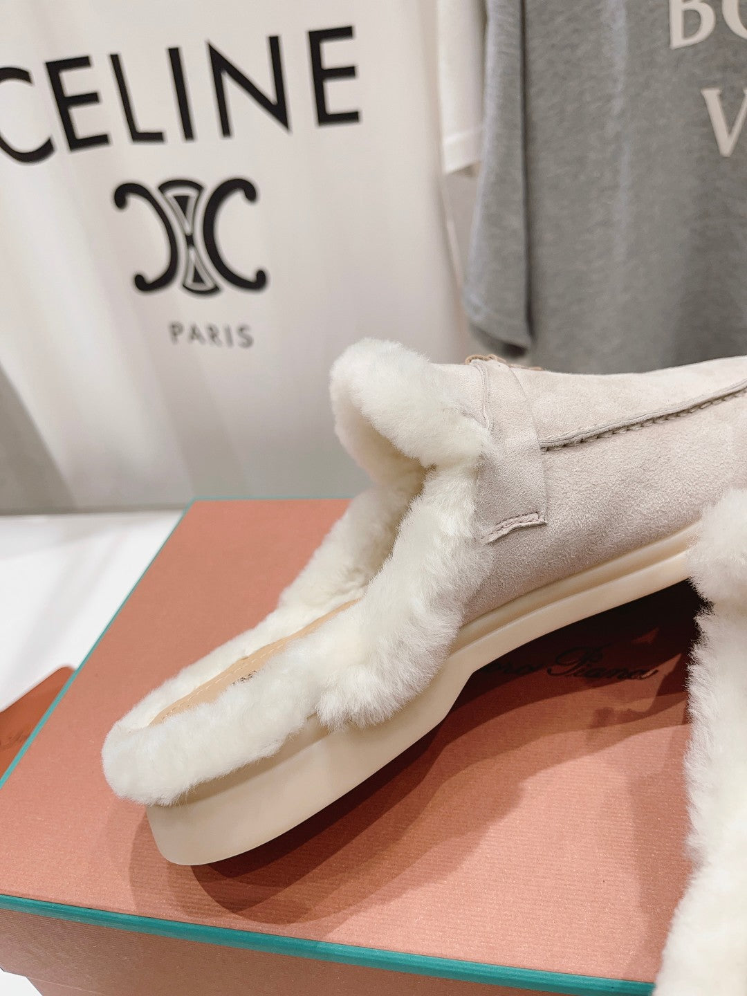LP CHARMS WALK BABOUCHE LOAFERS CREAMY WHITE FLEECE