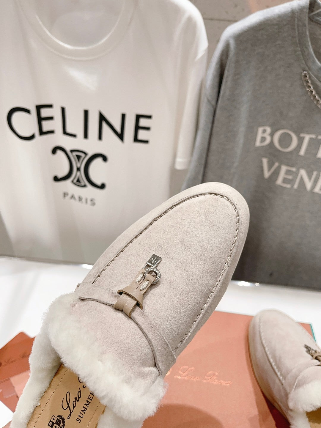 LP CHARMS WALK BABOUCHE LOAFERS CREAMY WHITE FLEECE