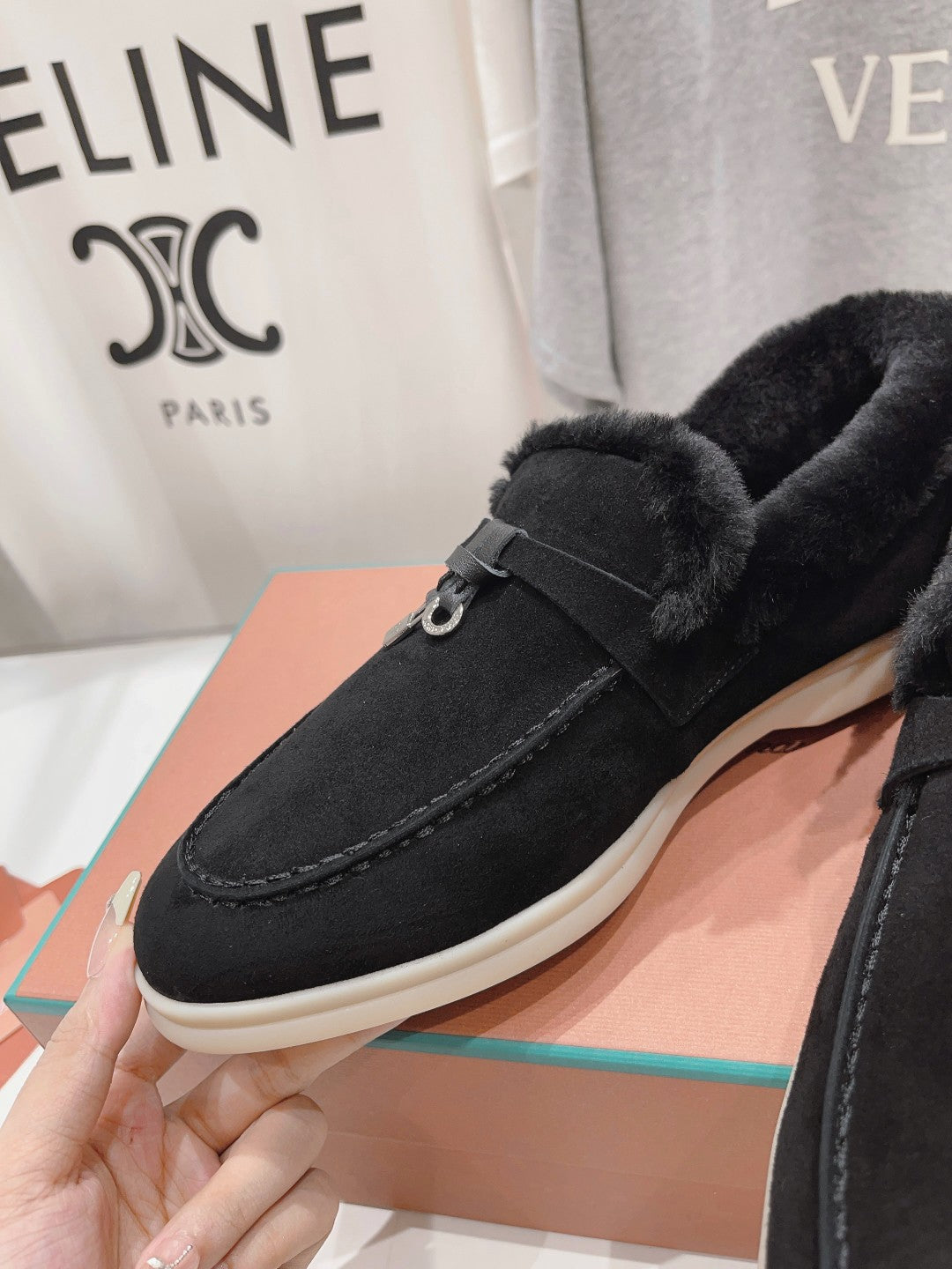 LP SUMMER CHARMS WALK LOAFERS BLACK FLEECE
