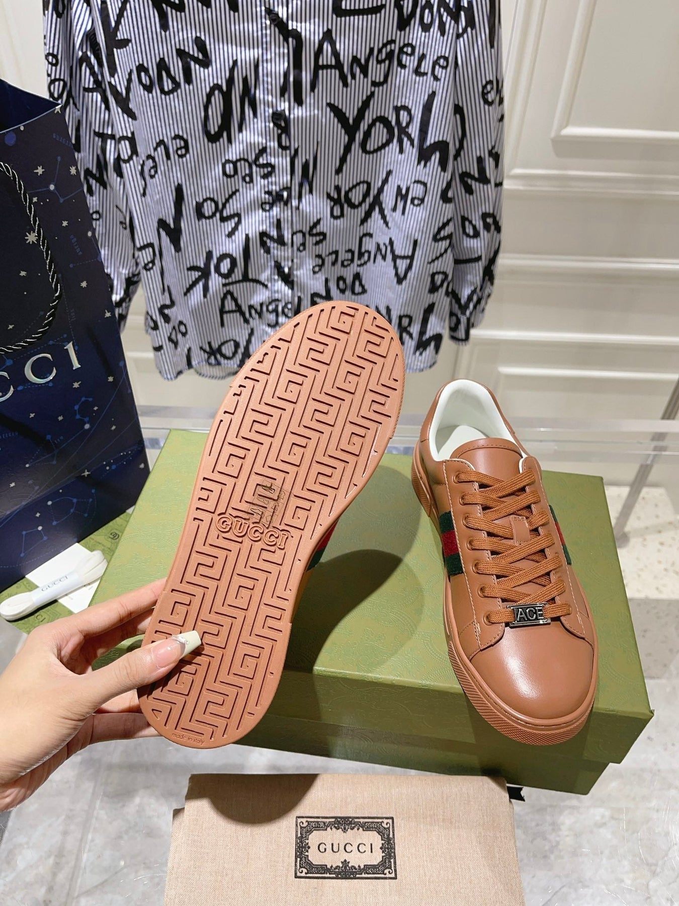 GG ACE GG SUPREME TRAINER TAWNY CALFSKIN
