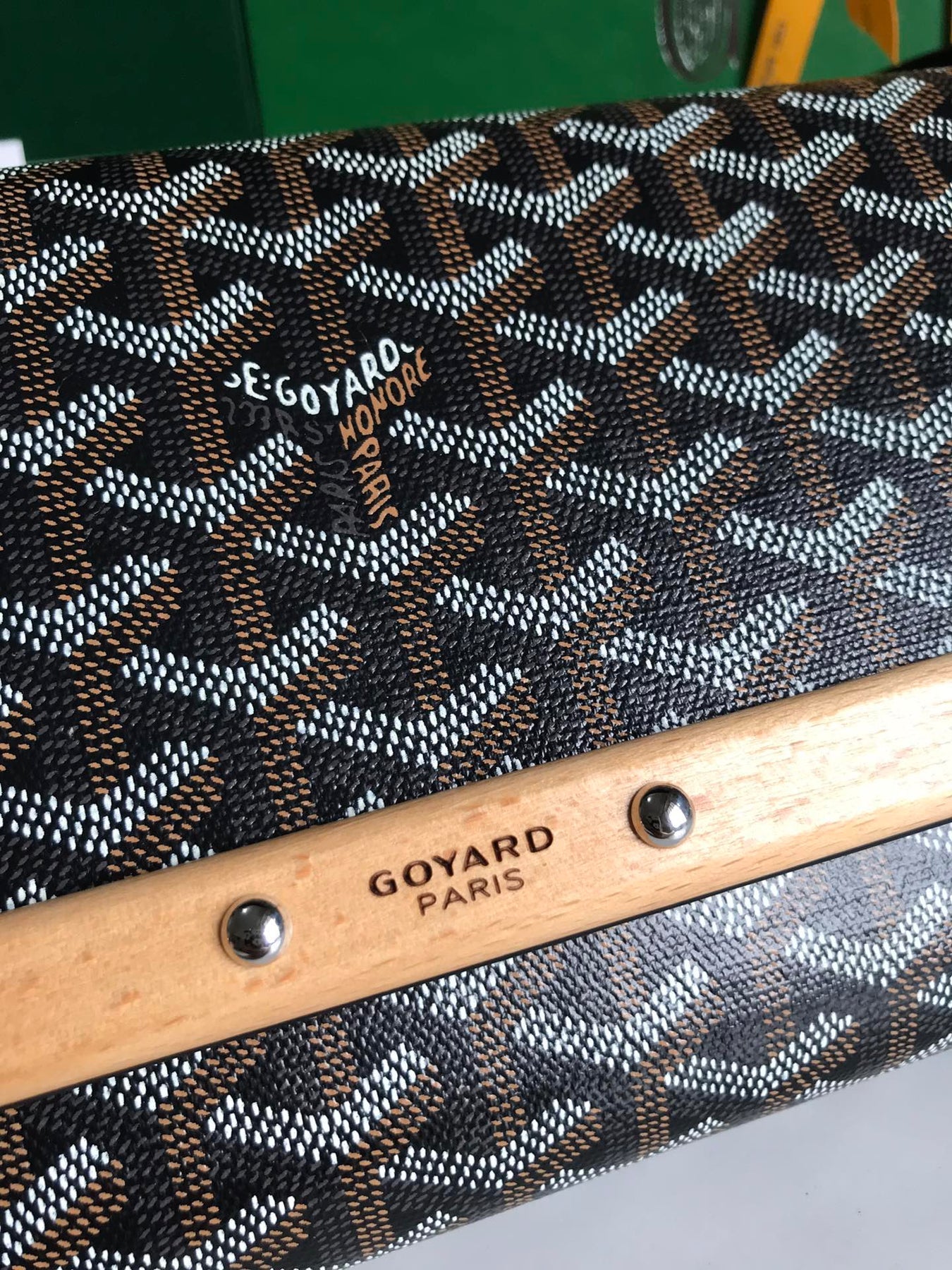 MONTE-CARLO PM CLUTCH 25 IN BLACK GOYARDINE CANVAS