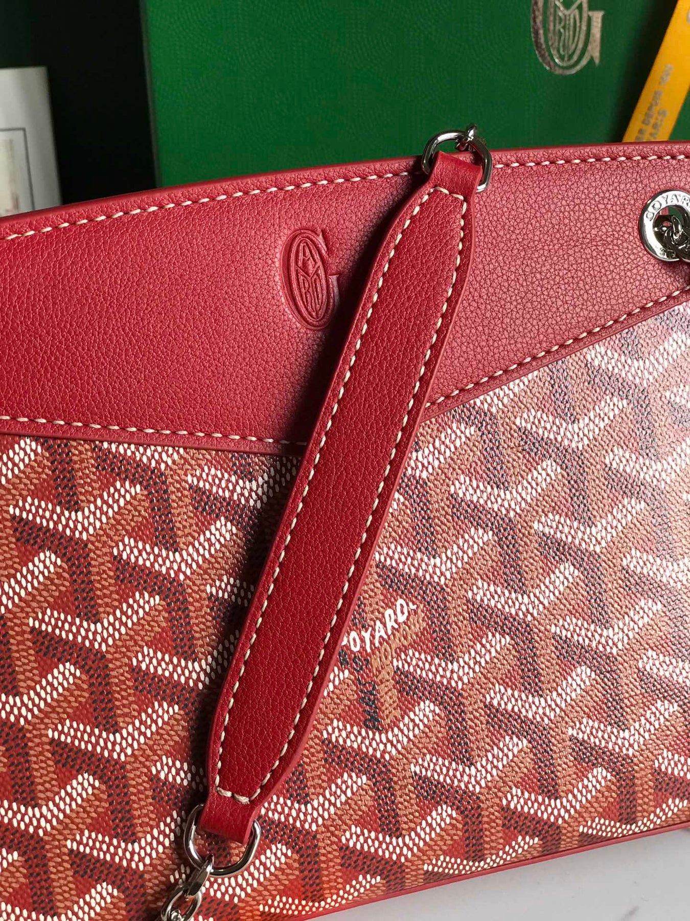 ROUETTE STRUCTURÉ MINI BAG 21 IN CLASSIC RED GOYARDINE CANVAS AND CALFSKIN