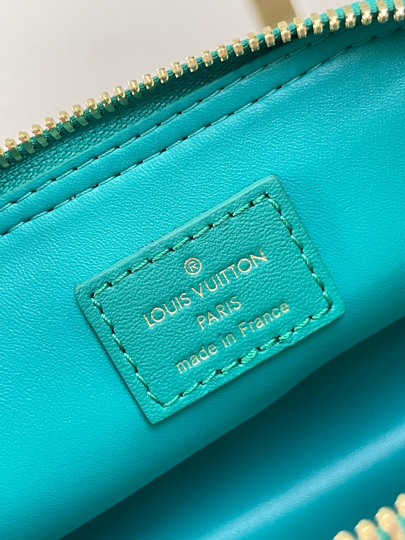 NANO ALMA 18 IN TURQUOISE QUILTED LAMBSKIN GOLD HARDWARE