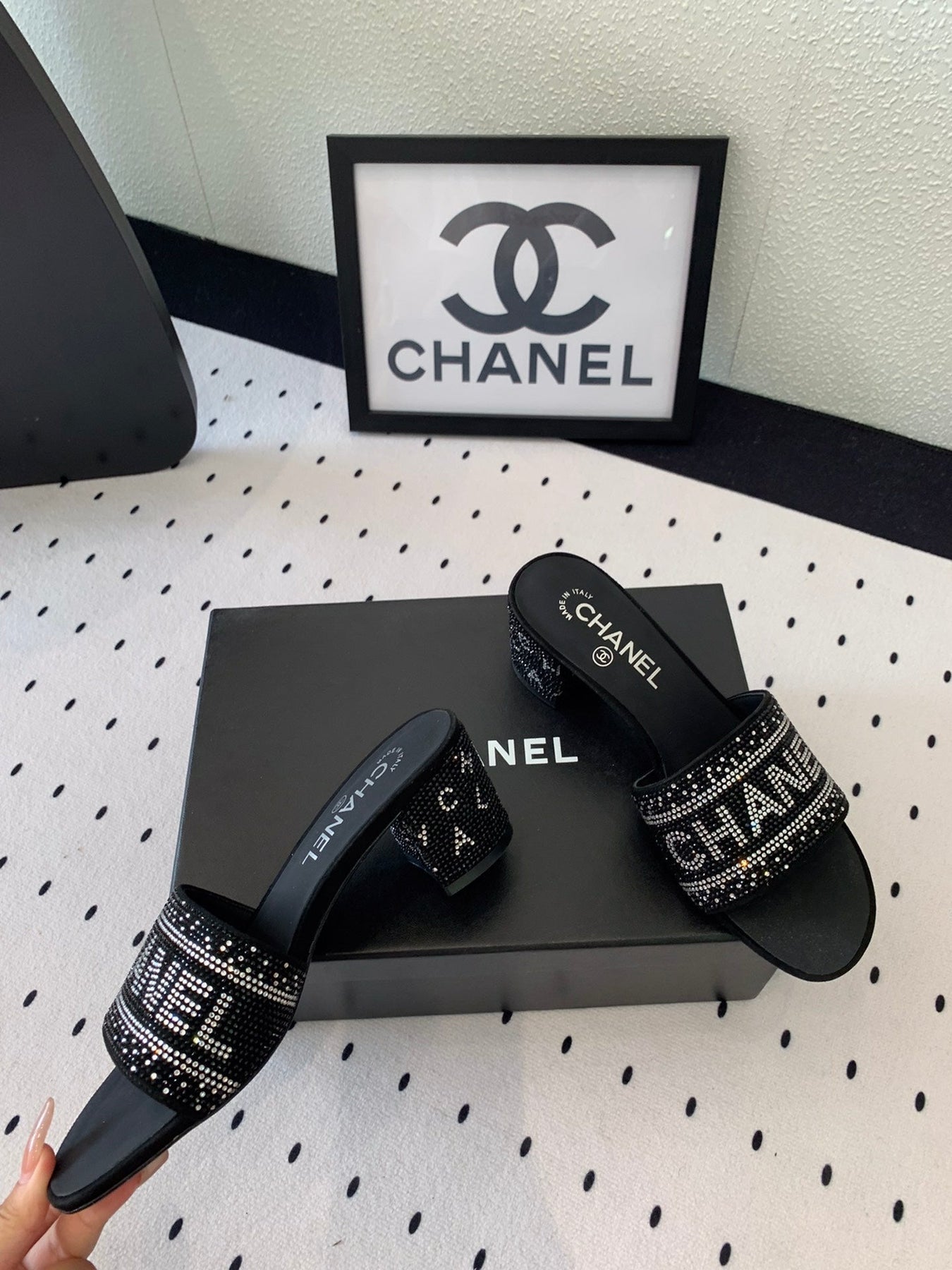 CC RHINESTONE LETTER HIGH HEELS BLACK AND WHITE LAMBSKIN