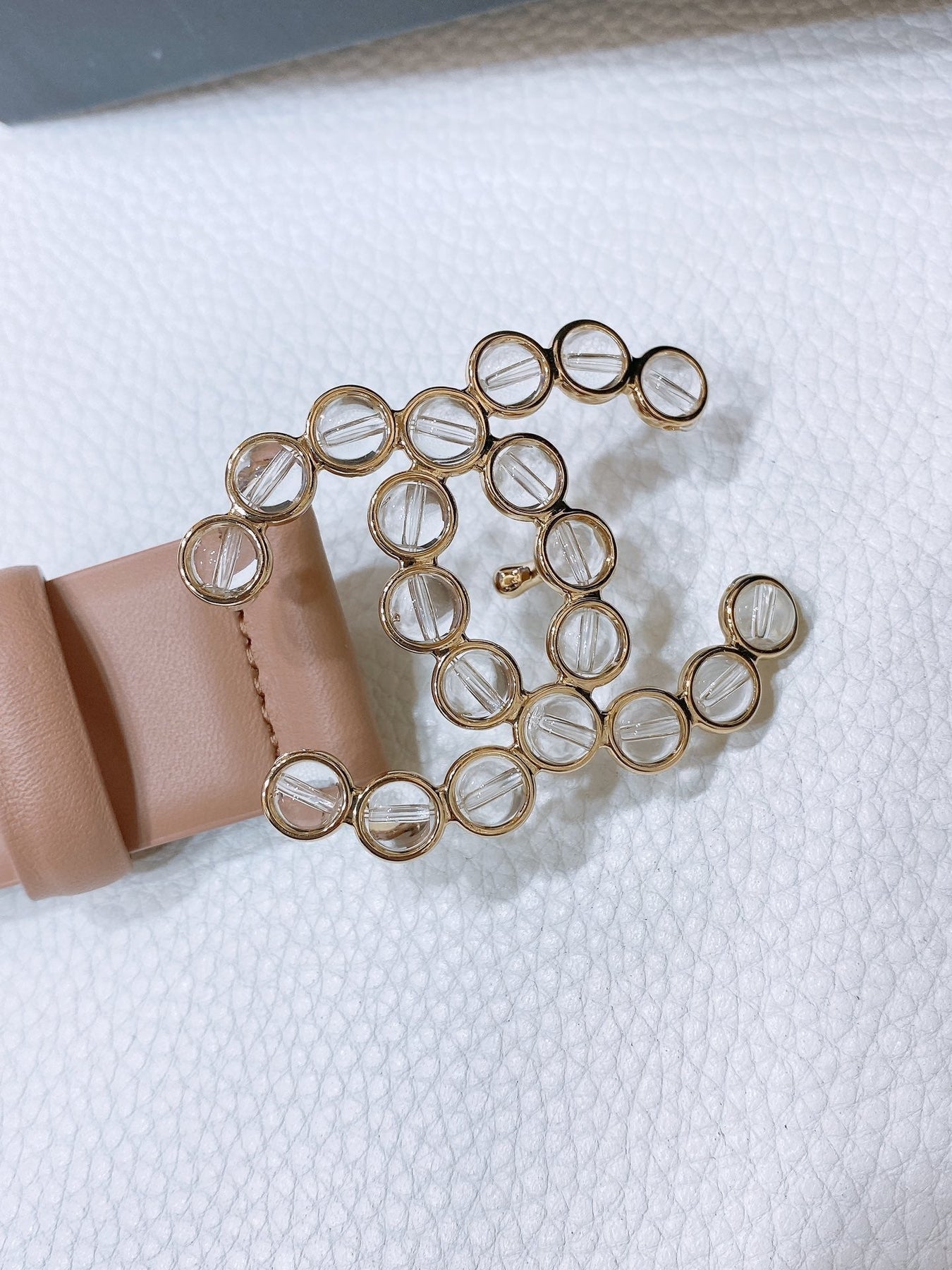 CC BELT 30 MM IN ALMOND BEIGE CALFSKIN PEARL LOGO WITH GOLD HARDWARE