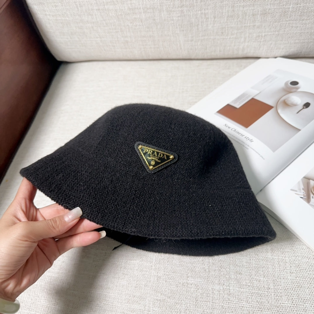 BUCKET HAT IN BLACK WOOL 348166