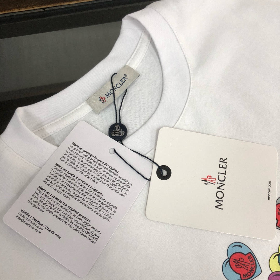 Moncler T-shirt