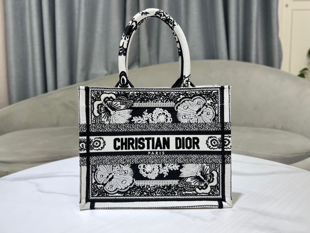 DIO Book Tote (26.5cm)