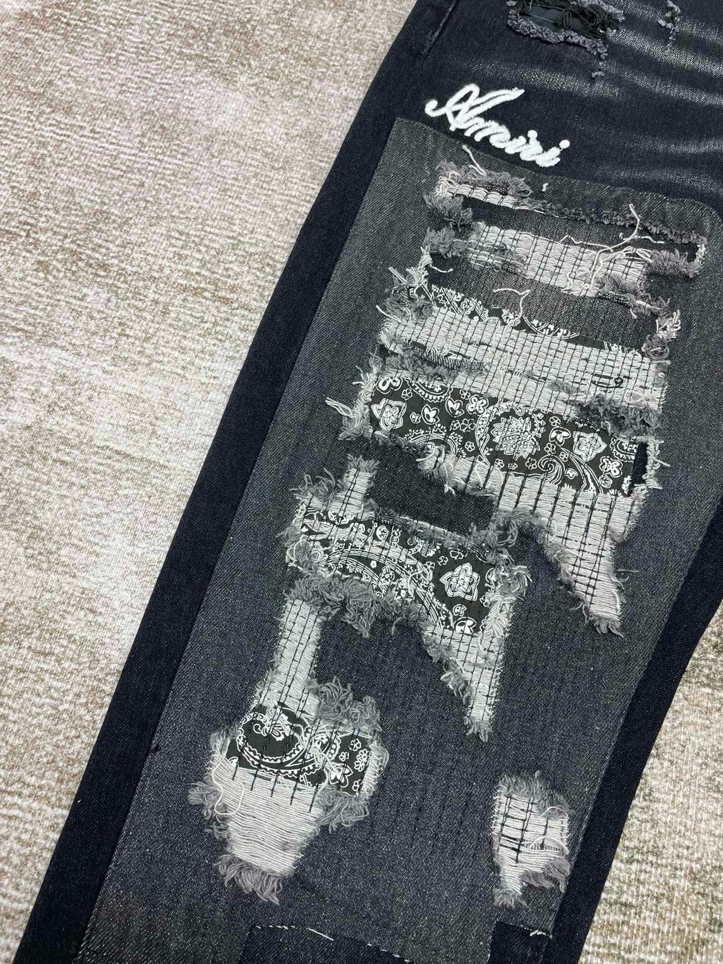 Amiri Jeans
