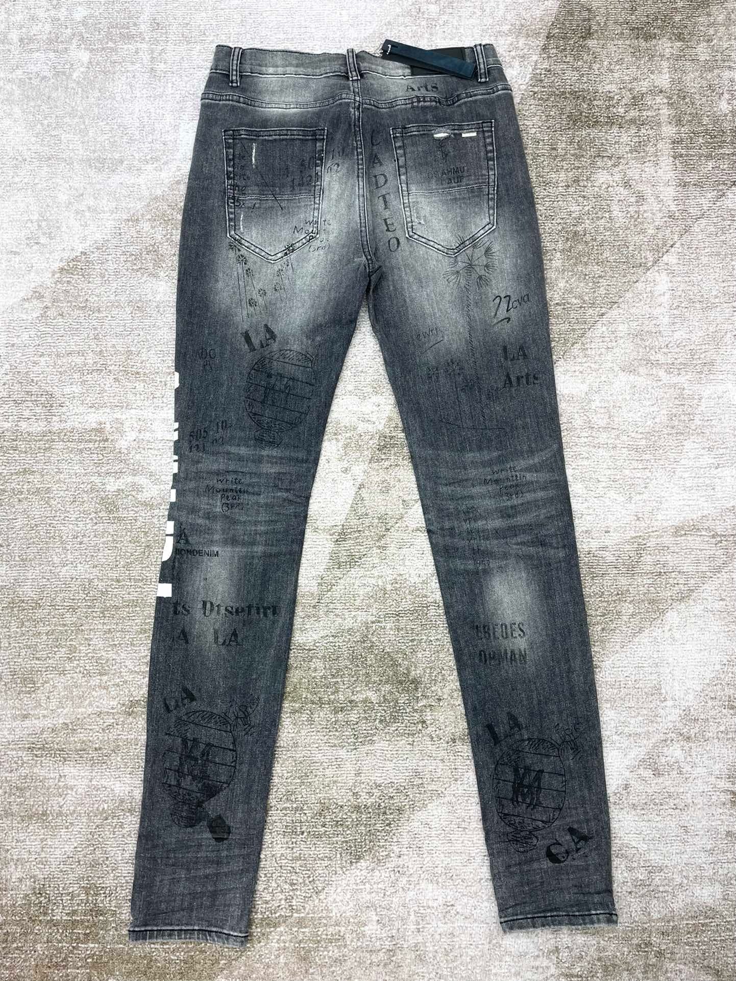 Amiri Jeans