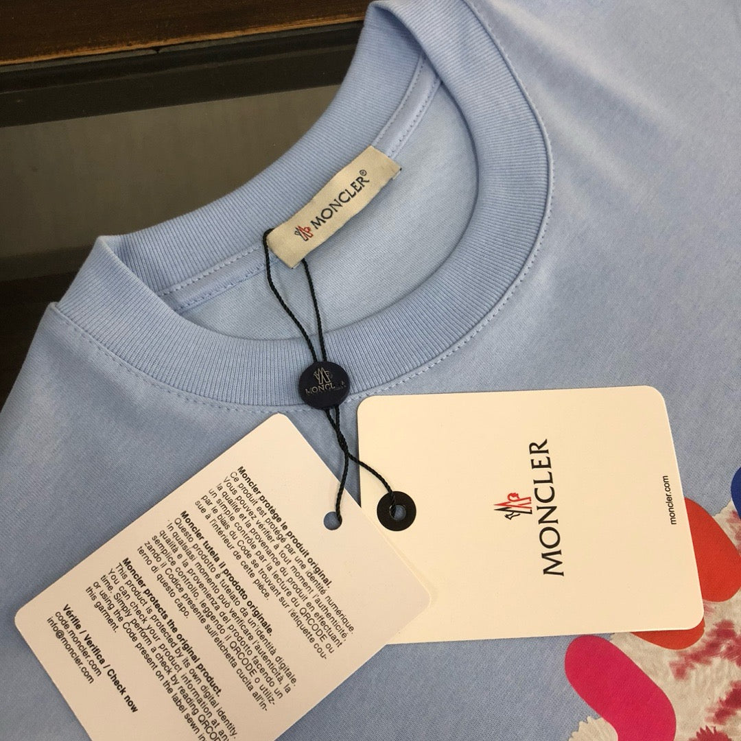 Moncler T-shirt