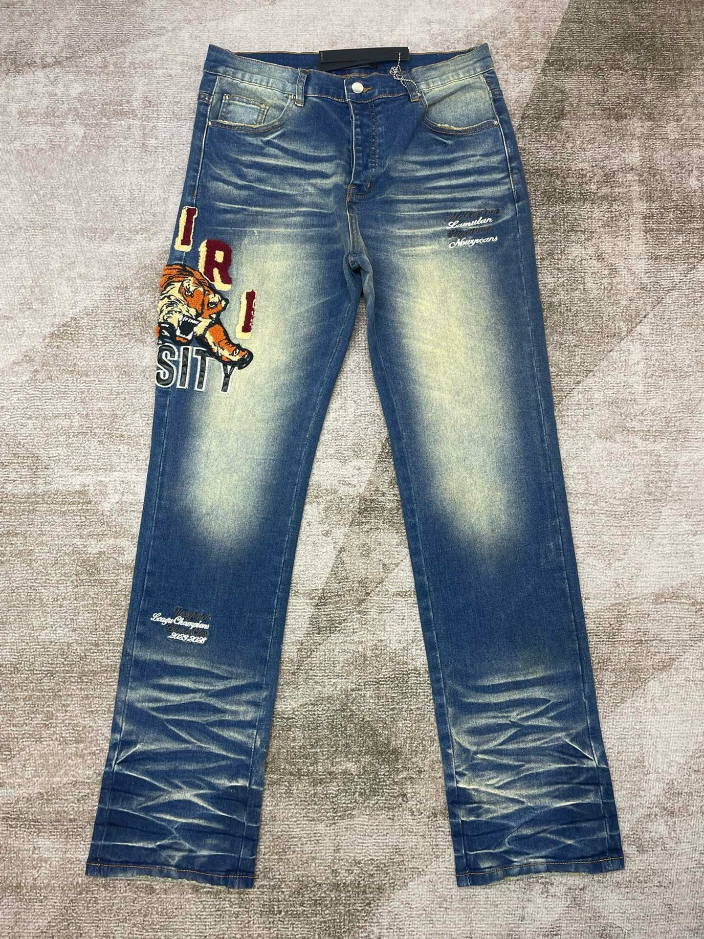 Amiri Jeans