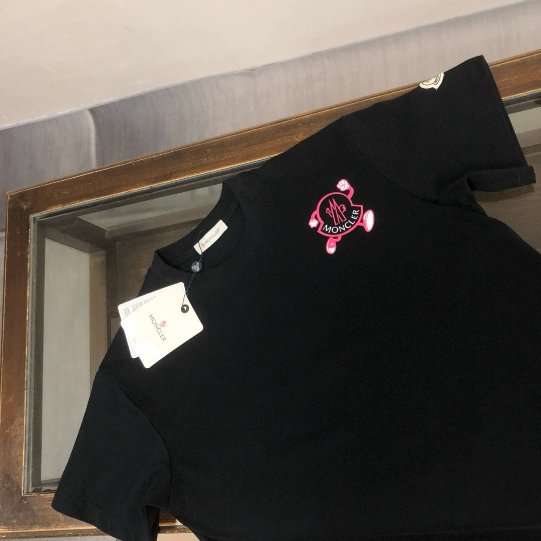 Moncler T-shirt