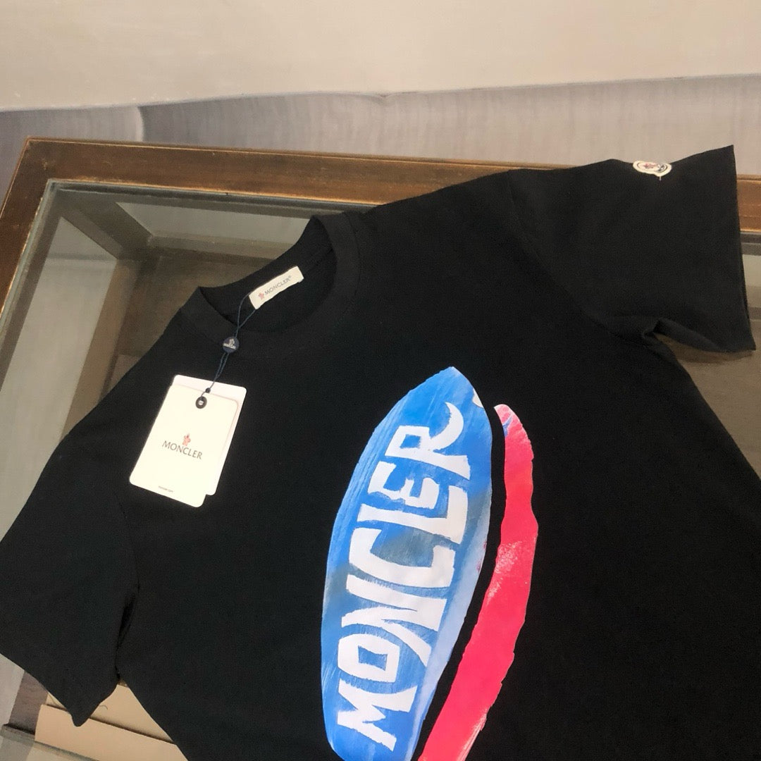 Moncler T-shirt