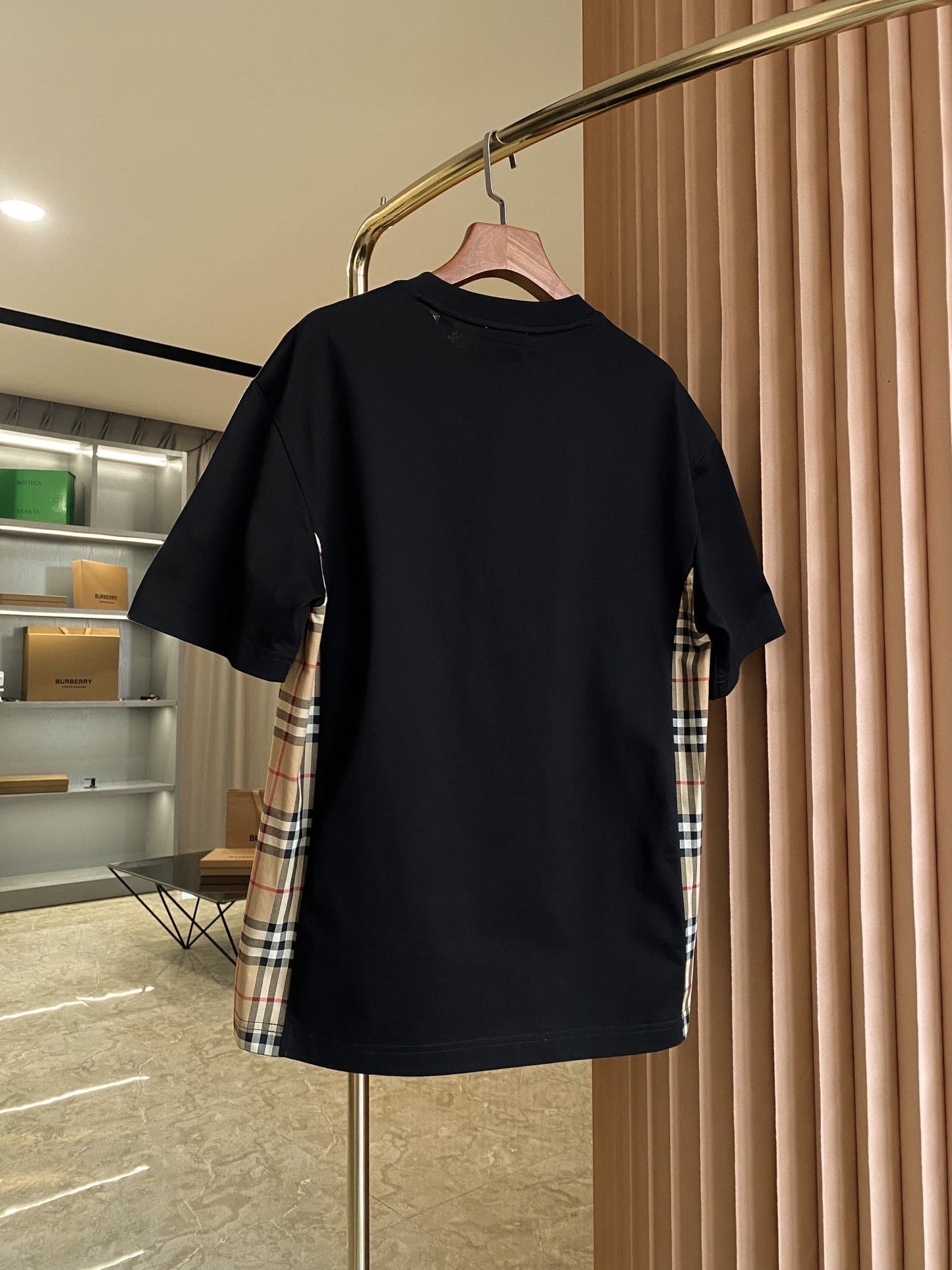 Burberry T-shirt