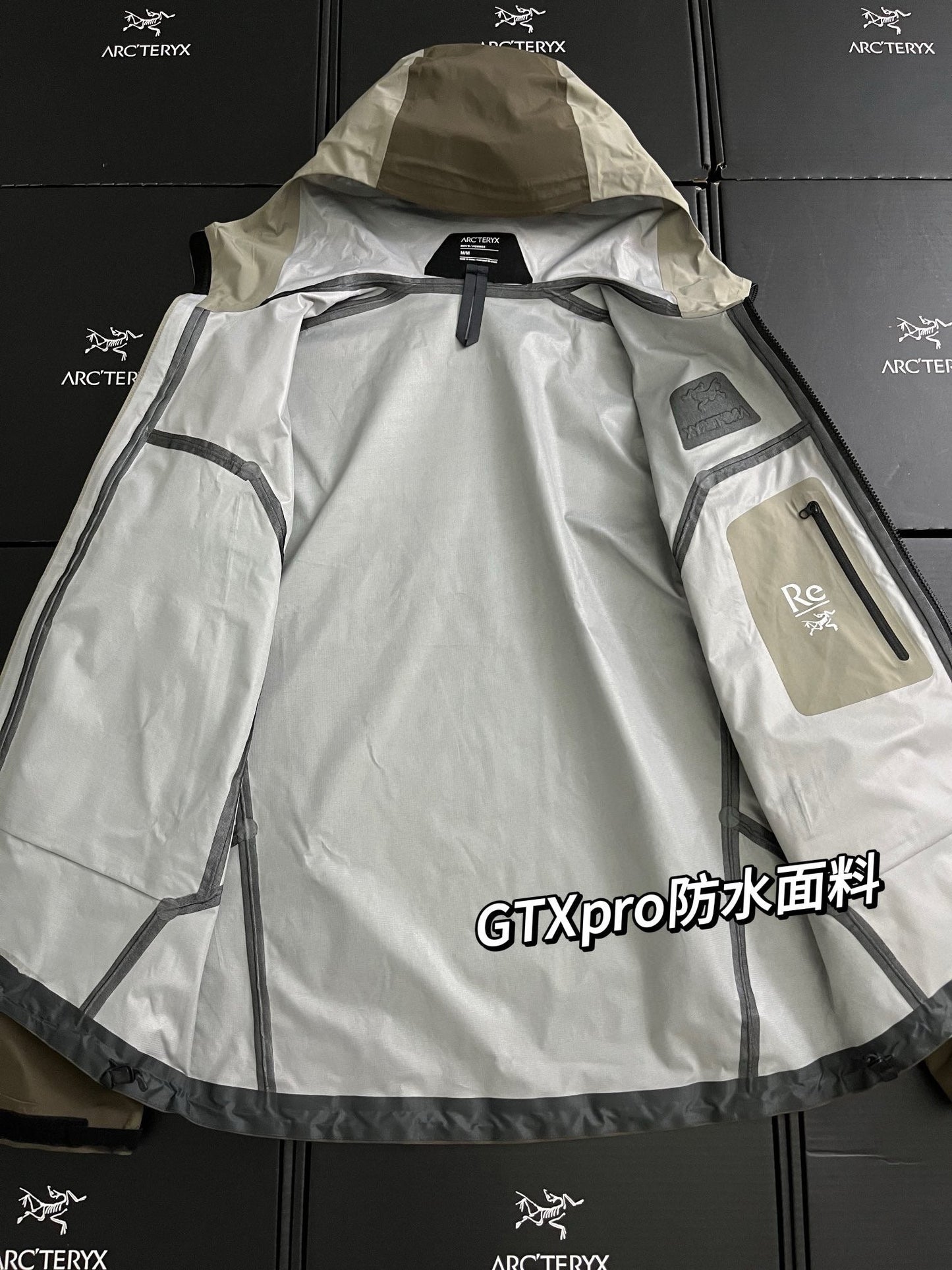 Arctery Jacket