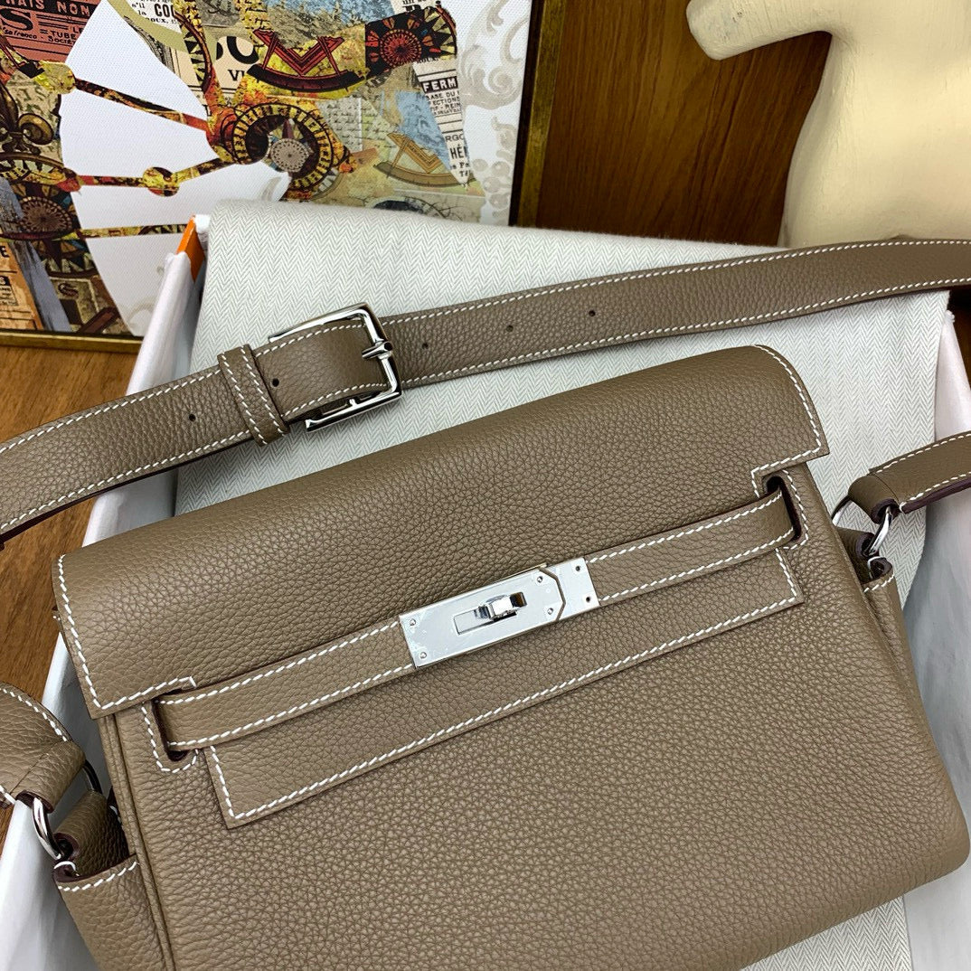 HERM KELLY MESSENGER 25