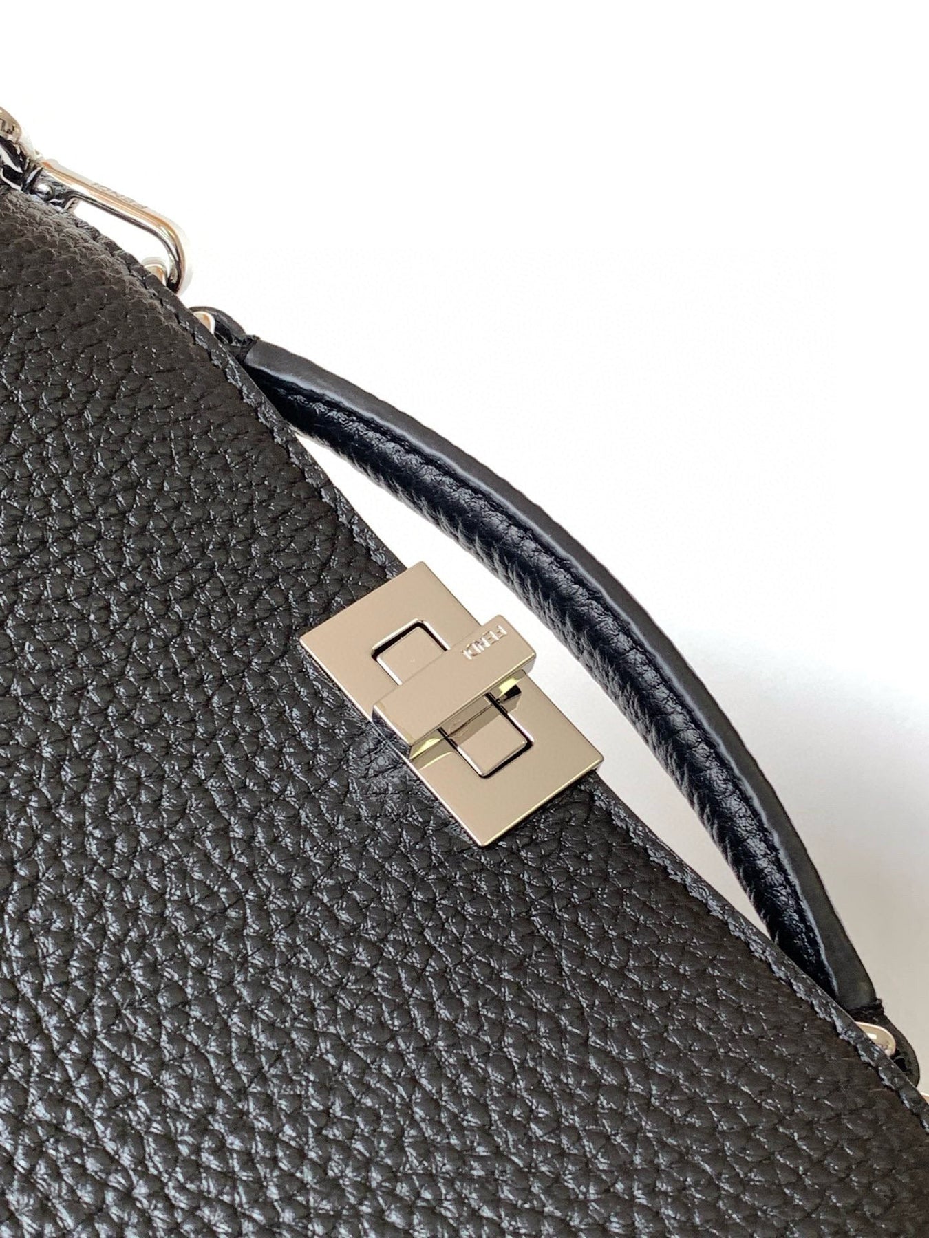 FEN PEEKABOO 21*6*14