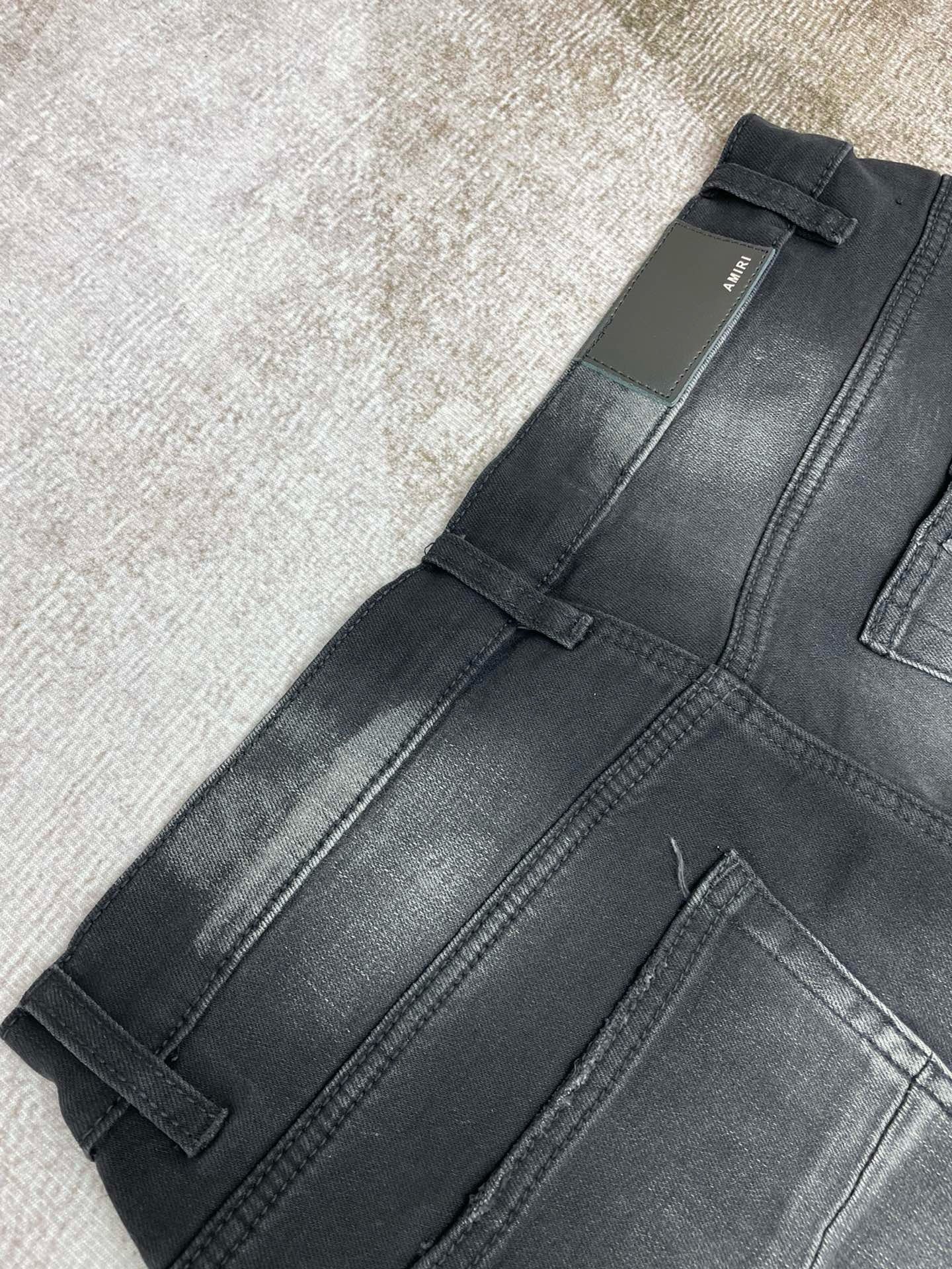 Amiri Jeans