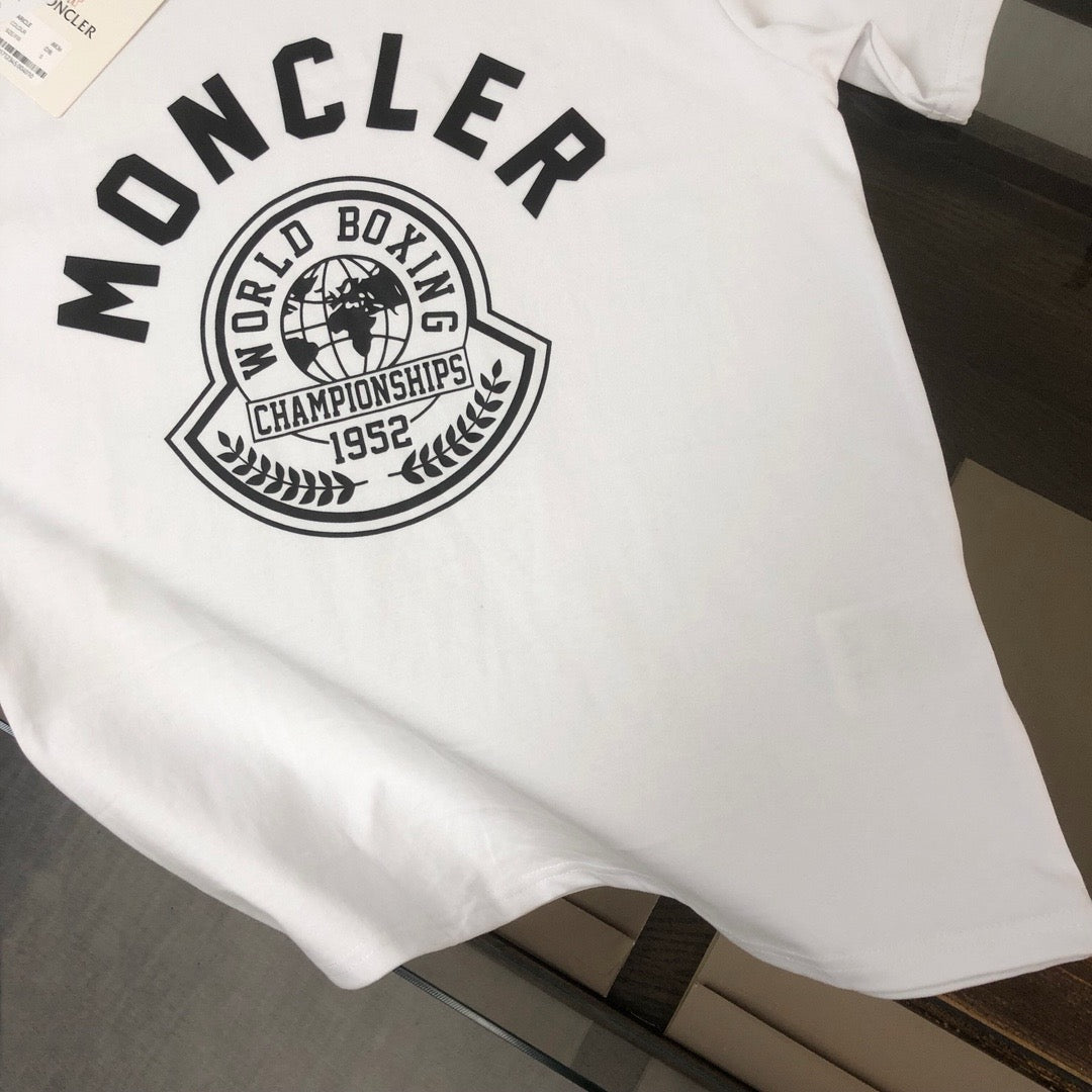 Moncler T-shirt