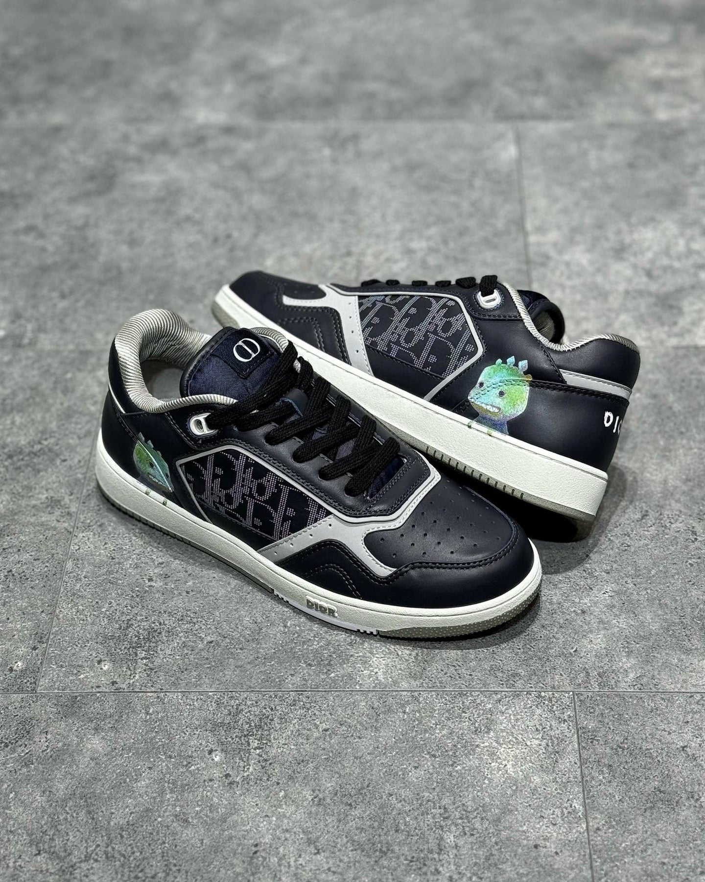 DIO Sneakers