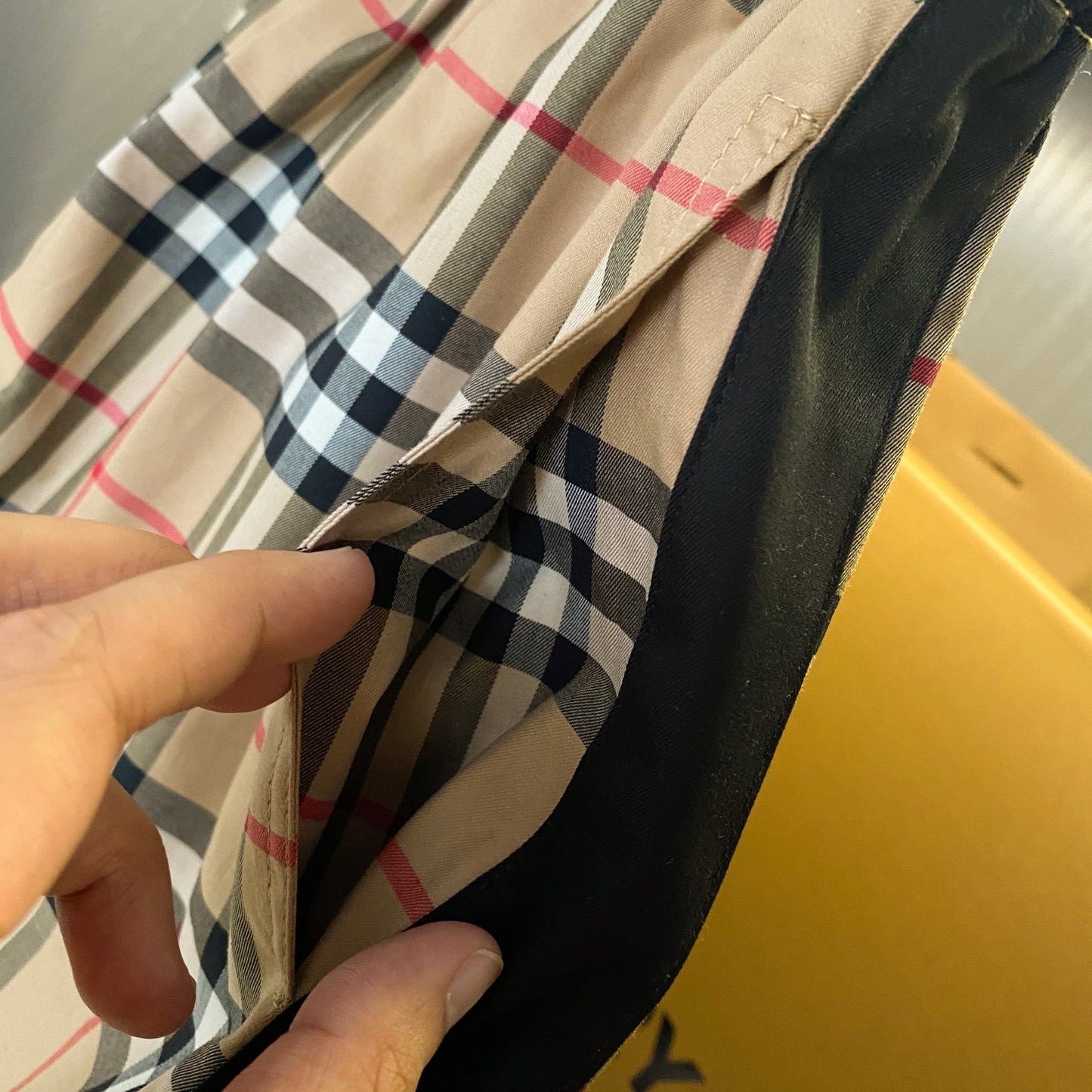 Burberry Short Pants